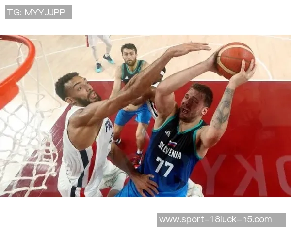 戈贝尔：团队合作是我争夺第五座最佳防守球员奖的关键心态